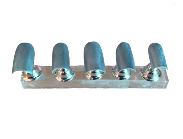 Press on nail Sky Chrome – Image 3